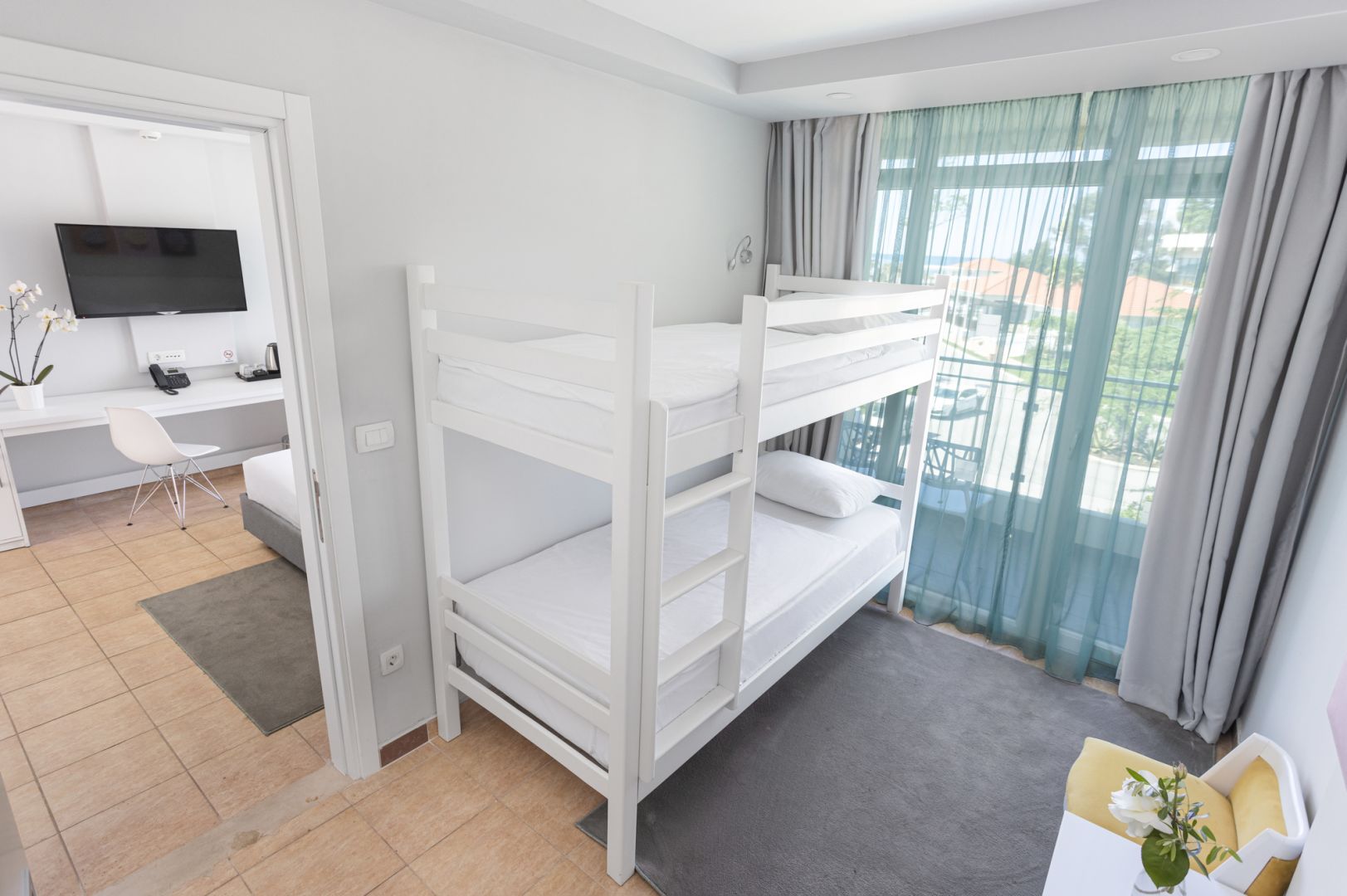 Tiara Holidays - Azul Beach Resort by Karisma - kreveti na sprat